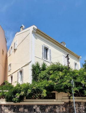 Villa Magenta